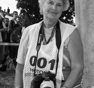 Az MNASZ Média Munkabizottsága visszavonultatja a 001-es számú média mellényt